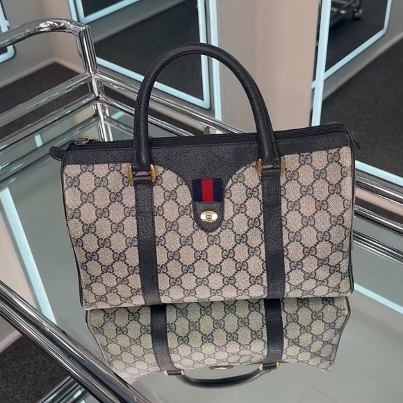 Vintage Gucci Bag - Picture 4 of 11